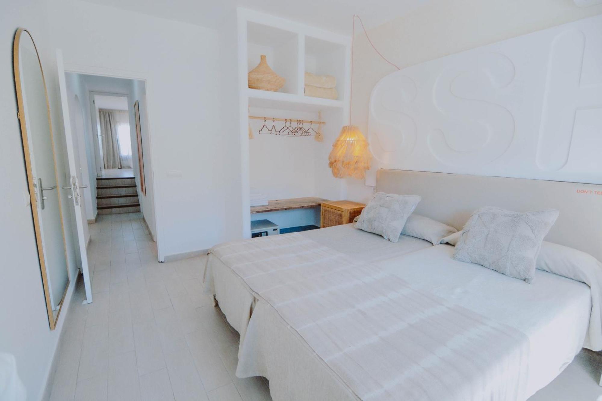Secret Oasis Ibiza-Only Adults Aparthotel San Antonio  Kültér fotó
